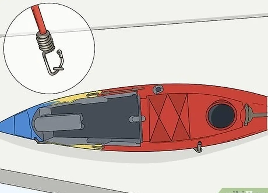 adım 9 kanoyu bir çift bungee kordonu ile montaja sabitleyin.